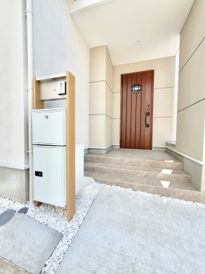 ���� �O�ρ����K�Ȓ��ԃX�y�[�X�ň��S