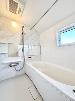 ���� �����������b�N�X�ł���A���₩�ȕ��͋C�ł�