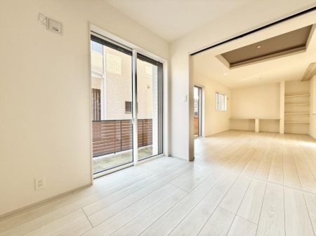 �q������ �����������̍D�݂ɍ��킹���C���e���A�𐮂��₷�����𔽉f�ł���ꏊ�ł�