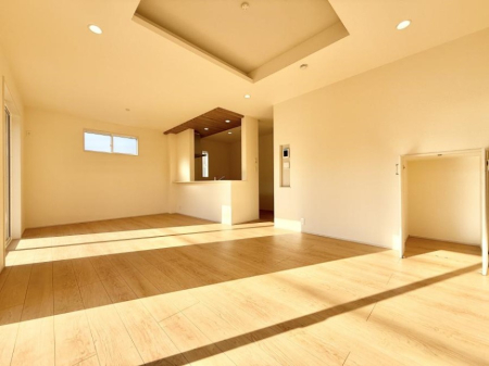 ���r���O �����������������Ɠ��ʂɂ���A�e���̋��