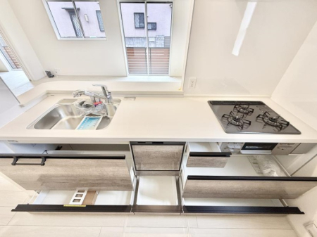 �L�b�`�� �������A�C�f�A�L����A�N���G�C�e�B�u�ȗ������