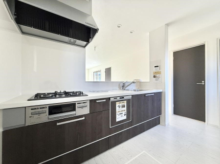 �L�b�`�� �������V���v���Ŕ������S�n�悢���Ԃ𐶂ރL�b�`�����