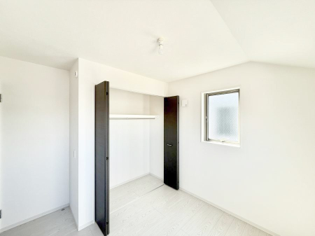 ���̑����� �������傫�Ȏ��[�ŉו����X�b�L���Еt���܂�  