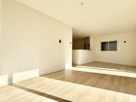 ���r���O �������C���e���A���l����̂��y���݂ȍL�����r���O�ł��I