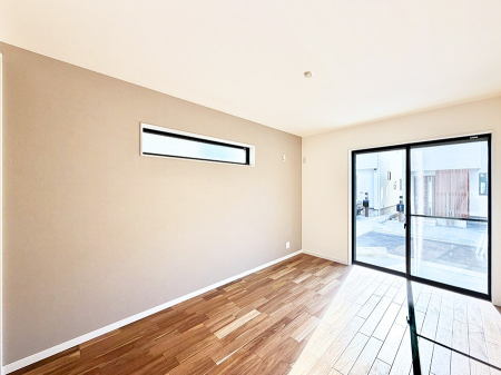 ���̑����� �������D��ŉ��₩�Ȏ��Ԃ��������