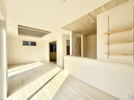 ���r���O �������S���������ꏊ�A�������߂����郊�r���O