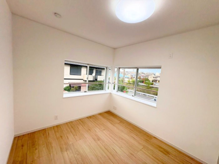 ̑ ̃Xy[X ǂȂɂ邩ƂĂy݂ł