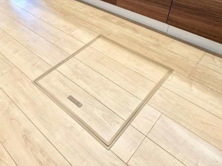 ���̑����� �ݔ����B�ꂽ���[�X�y�[�X�ŉƑS�̂��X�b�L��