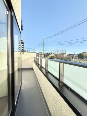 �o���R�j�[ ������ �G�߂̈ڂ낢����������J���I�ȋ�Ԃł�