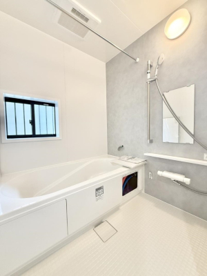 ���� �������������A������芰����o�X���[��