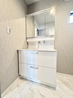 ���ʑ�E���ʏ� �������������Ő������̂�����ʏ�