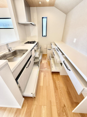 �L�b�`�� �������A�C�f�A�L����A�N���G�C�e�B�u�ȗ������