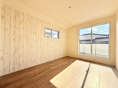 �Q�� �������傫�ȑ��͊J����������A���邳�ʕ��o�b�`���ł�