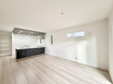 ���r���O ���������̊Ԃɂ��Ƒ����W�܂����Ⴄ����ȃ��r���O�����ł����