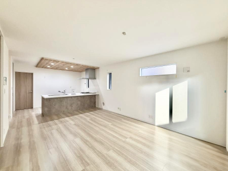 ���r���O �������������������͋C�ŁA�����b�N�X�ł�����K�ȋ��