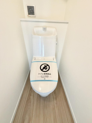 �g�C�� ���邭����������g�C��  