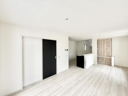 ���r���O ���������r���O�ɃJ�E���^�[���t���Ă��邽�߃X�^�f�B�[�X�y�[�X�Ƃ��Ďg���܂��B  