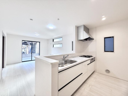 �L�b�`�� �������Ƒ��ƂȂ���A�R�~���j�P�[�V�����̏�