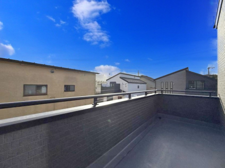 �o���R�j�[ ������ ��𒭂߂Ȃ���A�ق��ƈꑧ������ʂȋ��