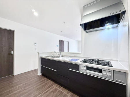 �L�b�`�� �������V���v���Ŕ������S�n�悢���Ԃ𐶂ރL�b�`�����