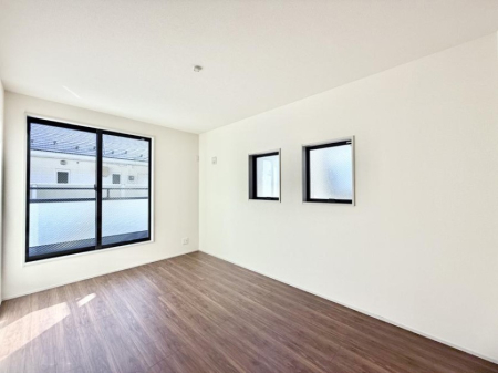 �q������ �������v���C�x�[�g��ԂƂ��ĐÂ��ŗ�������������񋟂��Ă���܂�