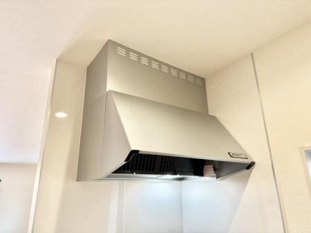 ���̑����� �ݔ����������̏��C����������C��ɗU������A�����I�ɔr�����ł��܂��B