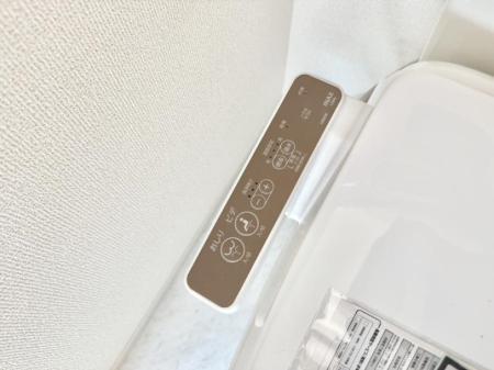 ���̑����� �ݔ����������ŉ��K�A���������ۂ����V�����[�g�C��