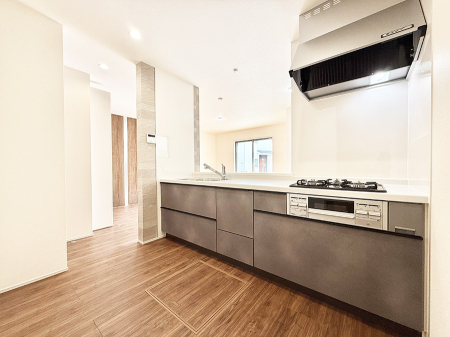 �L�b�`�� �����������������Ɗy�����Ȃ�A���K�ȃL�b�`�����