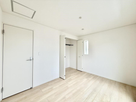 �q������ ����