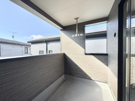 �o���R�j�[ �������V����C�ɂ������󕨂�������C���i�[�o���R�j�[�I  