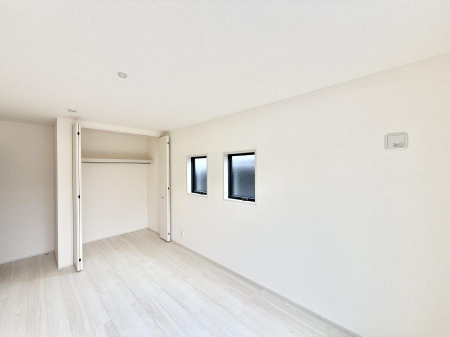 ���̑����� �������傫�Ȏ��[�ŉו����X�b�L���Еt���܂�  