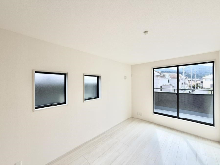 ���̑����� �傫�ȑ��͊J����������A���邳�ʕ��o�b�`���ł�  