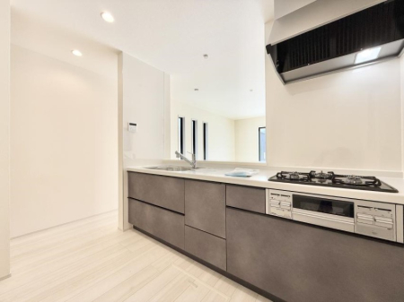 �L�b�`�� �������V���v���Ŕ������S�n�悢���Ԃ𐶂ރL�b�`�����