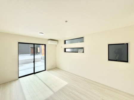 ���r���O ���������C�ɓ���̏ꏊ�ŁA�̂�т�Ƃ������Ԃ�