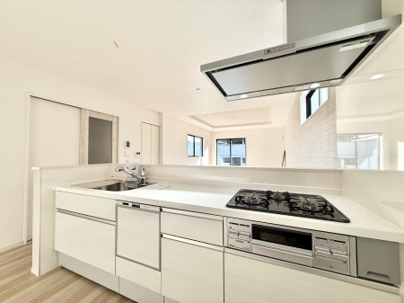 �L�b�`�� �������Ƒ����J��[�߂�A������̂���L�b�`��