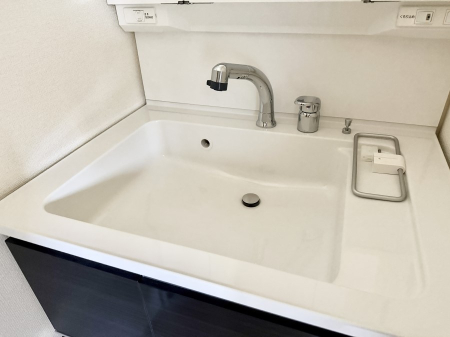 ���̑����� �ݔ����ׂ��������܂Ő􂢂₷���֗��ȃn���h�V�����[�t��