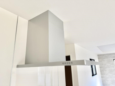 ���̑����� �ݔ����t�[�h�ɕ����Ă���ׁA���������C��ɗU������A�����I�ɔr�����ł��܂�