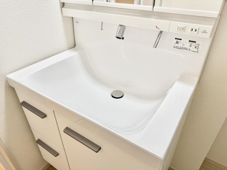 ���̑����� �ݔ����ׂ��������܂Ő􂢂₷���֗��ȃn���h�V�����[�t��