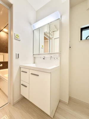 ���ʑ�E���ʏ� �������������Ő������̂�����ʏ�