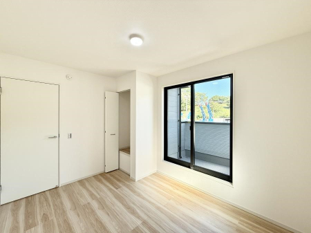 �q������ �������Ƌ�⃌�C�A�E�g�����R�ɔz�u�ł��邽�ߎg�����肪�ǂ����K�ɉ߂����܂�