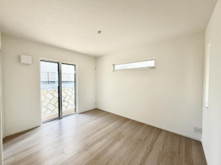 �Q�� ���������̔z�u��ʋC���̗ǂ��݌v�ŕ����̋�C�������炸�A��ɐV�N�ȋ�C������܂�