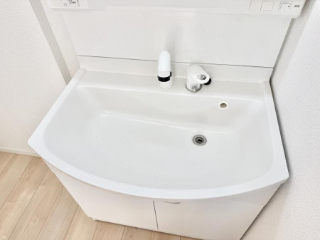 ���̑����� �ݔ����ׂ��������܂Ő􂢂₷���֗��ȃn���h�V�����[�t��