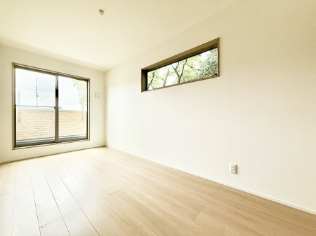 �Q�� ���������̔z�u��ʋC���̗ǂ��݌v�ŕ����̋�C�������炸�A��ɐV�N�ȋ�C������܂�