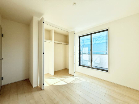 �q������ �������傫�ȑ��͊J����������A���邳�ʕ��o�b�`���ł�  