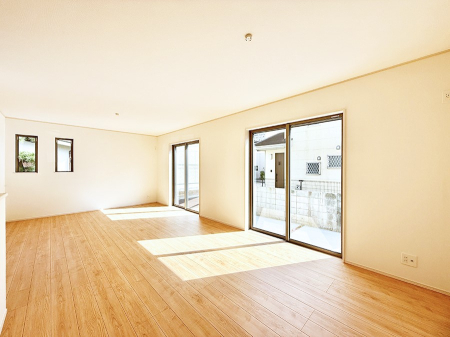 ���r���O ���������ƕ���������A�����b�N�X�ł�����