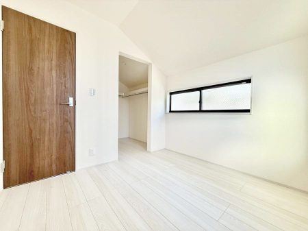 ���̑����� �����������������F�����̂������ŉ��₩�Ȏ��Ԃ��y���߂܂�