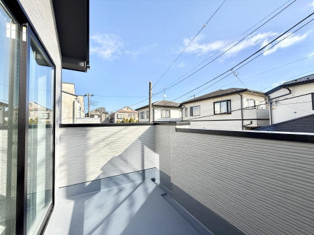 �o���R�j�[ ������ �G�߂̈ڂ낢����������J���I�ȋ�Ԃł�