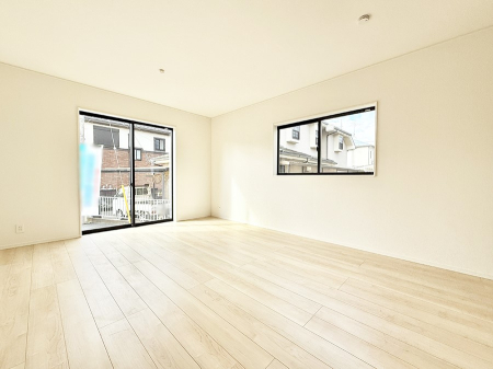 ���̑����� �������Ƒ��̏Ί炪���ӂ��A���났�̋��