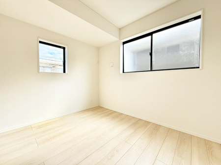 ���̑����� �����������������F�����̂������ŉ��₩�Ȏ��Ԃ��y���߂܂�