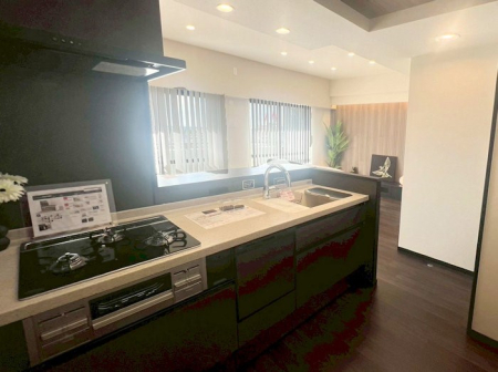 Lb` b[܂ΖʃLb`IƑƂ̉b݂͂܂  